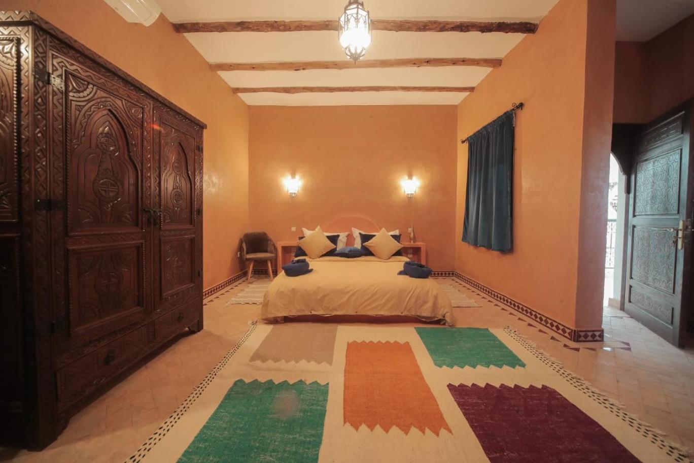 Palm View Palace Tajda 外观 照片